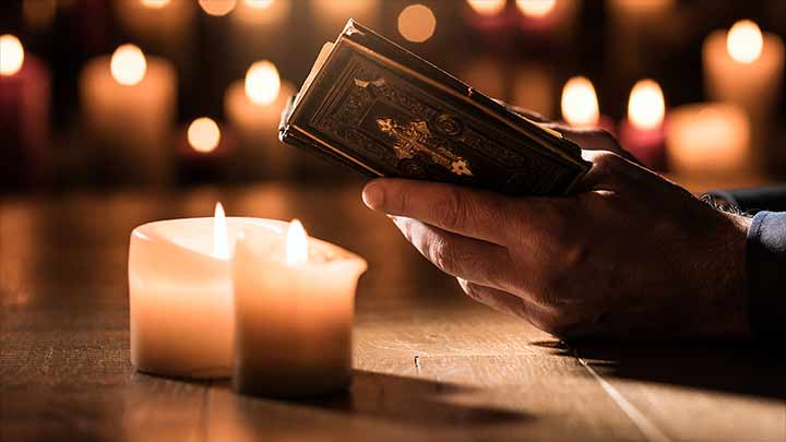 Liturgia das Horas, uma “escola de oração”